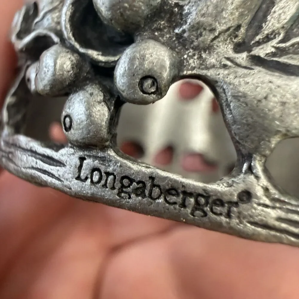 Longaberger 2001 American Holly Pewter Napkin Rings Set 4 Christmas NEW